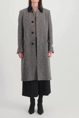 Wool straight coat with velvet collar