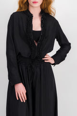 Washed fluid viscose shirt with ruffled colllar and buttonlining